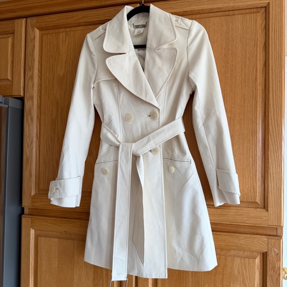 Marciano Crochet Insert Trench Coat size Small - Picture 2 of 6